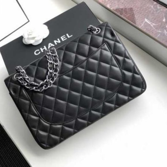 Chanel Classic Medium Double Flap Quilted Caviar Shoulder bag - Picture 3 of 9